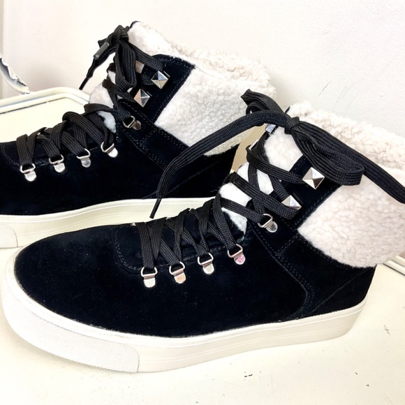 MARC FISHER Daire Black Suede Lace Up Faux Fur Sherpa High Top Sneaker sz 10M - Picture 6 of 16